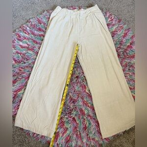 Cream Wide-Leg Linen Pants. Size 6